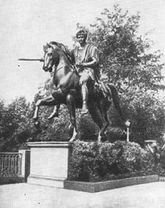 Pomnik_Poniatowskiego_1922