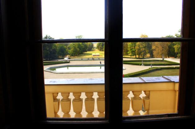 Widok na park zamkowy