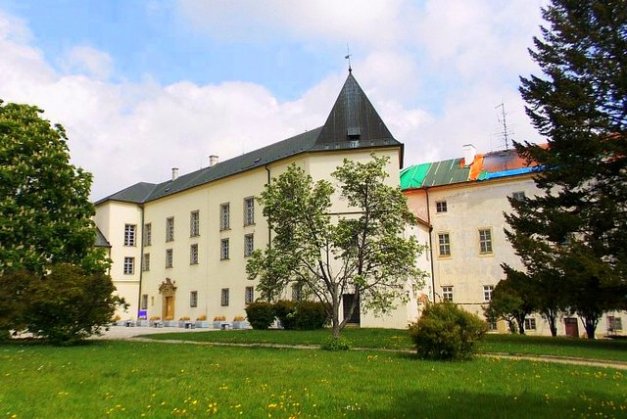 Zamek w Wyszkowie na Morawach Południowych